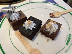 巧克力蛋糕-亚马逊海鲜自助(梅溪湖步步高店)