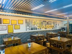 -老柴枝猪脚饭(窑岭店)
