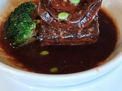 黑松露鲍鱼红烧肉-五号茶居·新派粤菜·岭南五号酒店(沿江中路店)