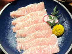 -山川小町·极番烧肉(新地假日广场店)