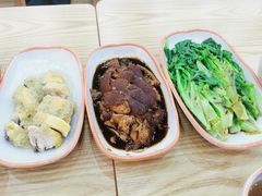 -瑞霖·隆江猪脚饭