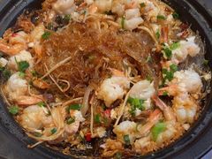 -阿瓦山寨·湘菜现炒·剁椒鱼头王(咸阳总店)