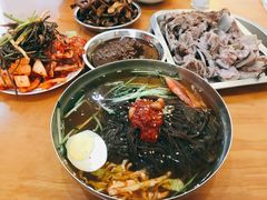-春明狗肉馆(园丁花园店)