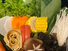 -呷哺呷哺(融创茂店)