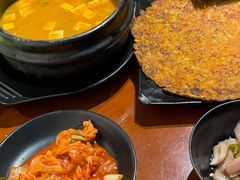 -肉甲韩国木炭烤肉(新壹街1店)