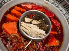 -晓宇重庆火锅(赛格国际购物中心店)