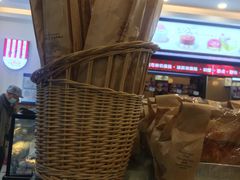-红宝石·鲜奶小方·海派西点房(南丹店)