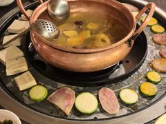 -老渔家·白族·石板烧·野生菌火锅(古城中心店)