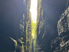 -梭布垭石林景区