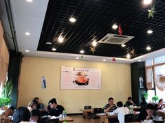大堂-喇喇排骨火锅·传统韩式脊骨汤(望京西园总店)