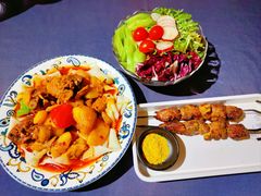 -伊带伊路新疆美食府(呼家楼店)
