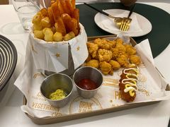 小食拼盘-露露家咖啡店