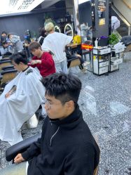 -藤野造型专业烫染接发