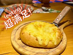 米德特色奶酪包-米德维奇俄式西餐厅(西六道街店)