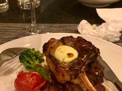 -WOLFGANG PUCK KITCHEN & BAR(迪士尼小镇店)