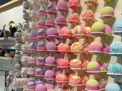 -LUSH(威尼斯人购物中心店)