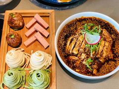 -享月汤皇·海鲜小火锅·聚会(曲江创意谷店)