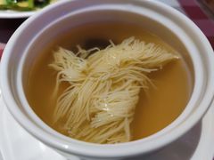 菊花豆腐汤-邓丽君音乐主题餐厅