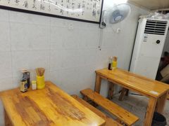 用餐区-蒋六十八梯眼镜面(渝中店)