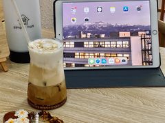 -simple hut简屋咖啡
