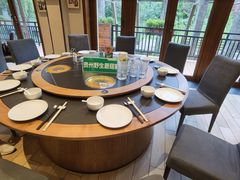 包厢-黔蘑菇四季餐厅(观山湖店)