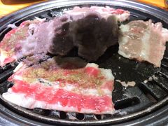 -唯成•韩国炭火烤肉 유성고기