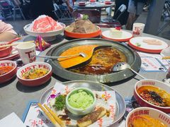 -生活如沸·顺德水牛奶火锅(大学路店)