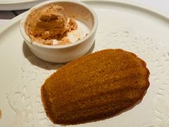 周末早午餐现烤法式玛德琳-壳里西餐厅Coquille Seafood Bistro(蒙自路店)