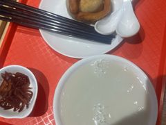 -护国寺小吃店(红莲南路店)