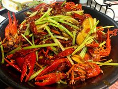 -龙虾风暴(松江店)