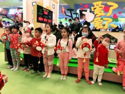 -莫莉幻想儿童乐园(武汉金银潭永旺店)