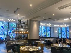-港丽餐厅(高德置地店)