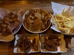 -Helens海伦司小酒馆(红旗南路店)