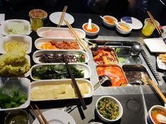-海底捞火锅智慧餐厅(中骏世界城店)
