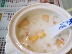 -捷信牛奶甜品世家(学府店)