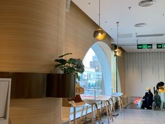 -奈雪的茶(百盛店)