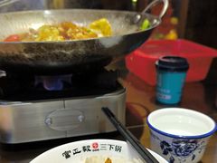-富正毅三下锅·湘西韵味(天门山索道店)