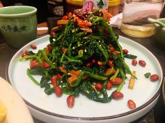 果仁菠菜-北平盛世·新京菜·北京烤鸭(劲松·双井店)