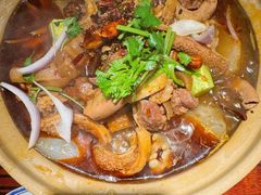 -沙胆彪炭炉牛杂煲(上海日月光广场店)