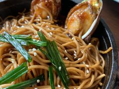 葱香鲍鱼捞面-夜上海(新天地店)