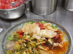 -巍山𤆵肉饵丝