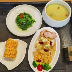 -爱陪伴尊享月子中心(国际店)