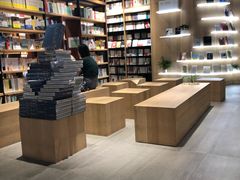 -覔书店(壹方城店)