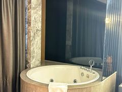 -爱电竞酒店(苏州石路地铁站山塘街店)