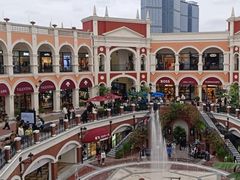 -佛罗伦萨小镇广佛名品奥特莱斯(疏港路店)