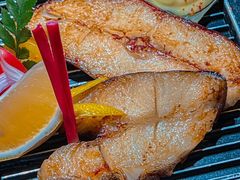 -萤初高端日料王(曲江银泰店)