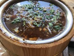 -独一家豆花庄铁锅炖