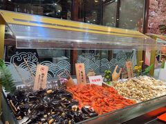 -四海一家自助餐(益田假日广场店)