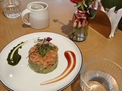 三文鱼牛油果塔塔-WOKKA by艮上(中海环宇荟店)