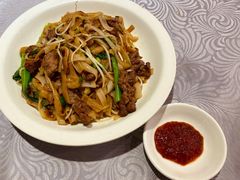 干炒牛河-粤·向群饭店(龙津东路总店)